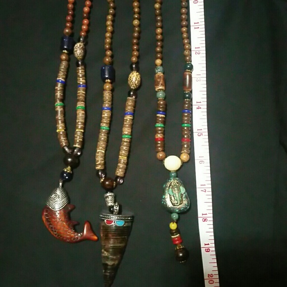 Elephant Necklace back in stock - Picture 3 of 4